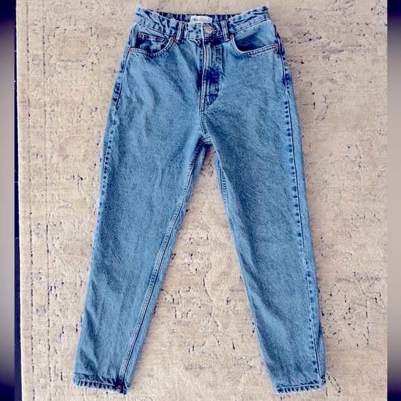 ZARA mom jeans - Picture 1 of 4